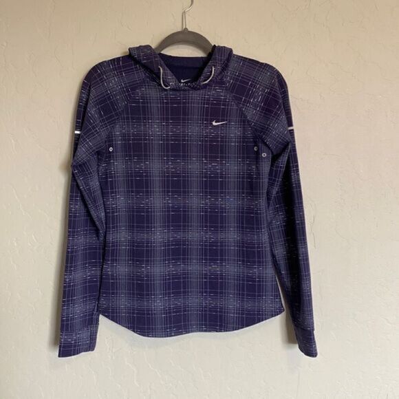 Nike blue  dri fit top - Picture 1 of 8